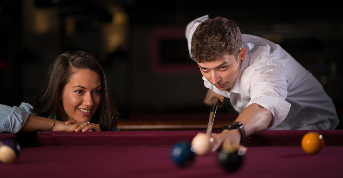 Miért érdemes az első randit egy biliárdos bárba szervezni?